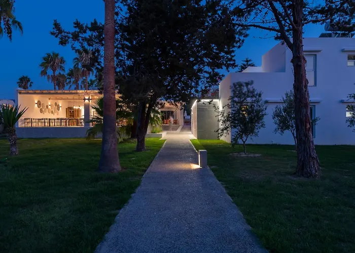 Hotel Diamond Boutique 4*