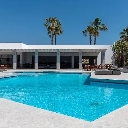 Diamond Boutique 4* 코스 타운