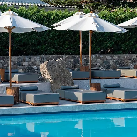 Diamond Boutique Hotell 4*