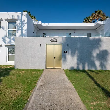 Diamond Boutique コス・タウン