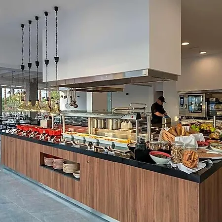 Ξενοδοχείο Diamond Boutique 4*