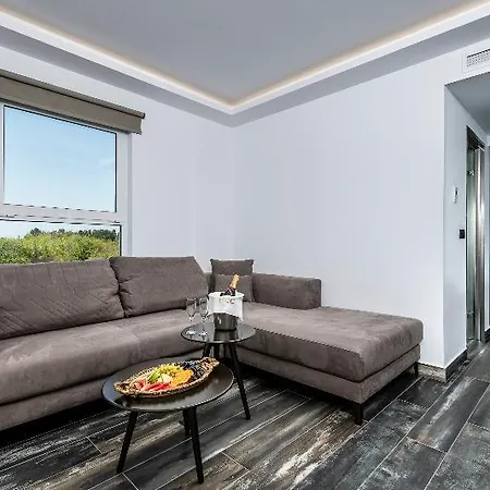 Diamond Boutique 4* Kos-stad