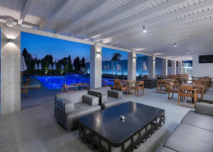 Diamond Boutique 4*